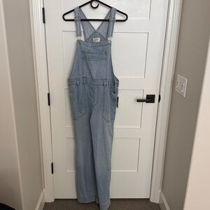 NWT size 8 universal thread light wash overalls 100% cotton